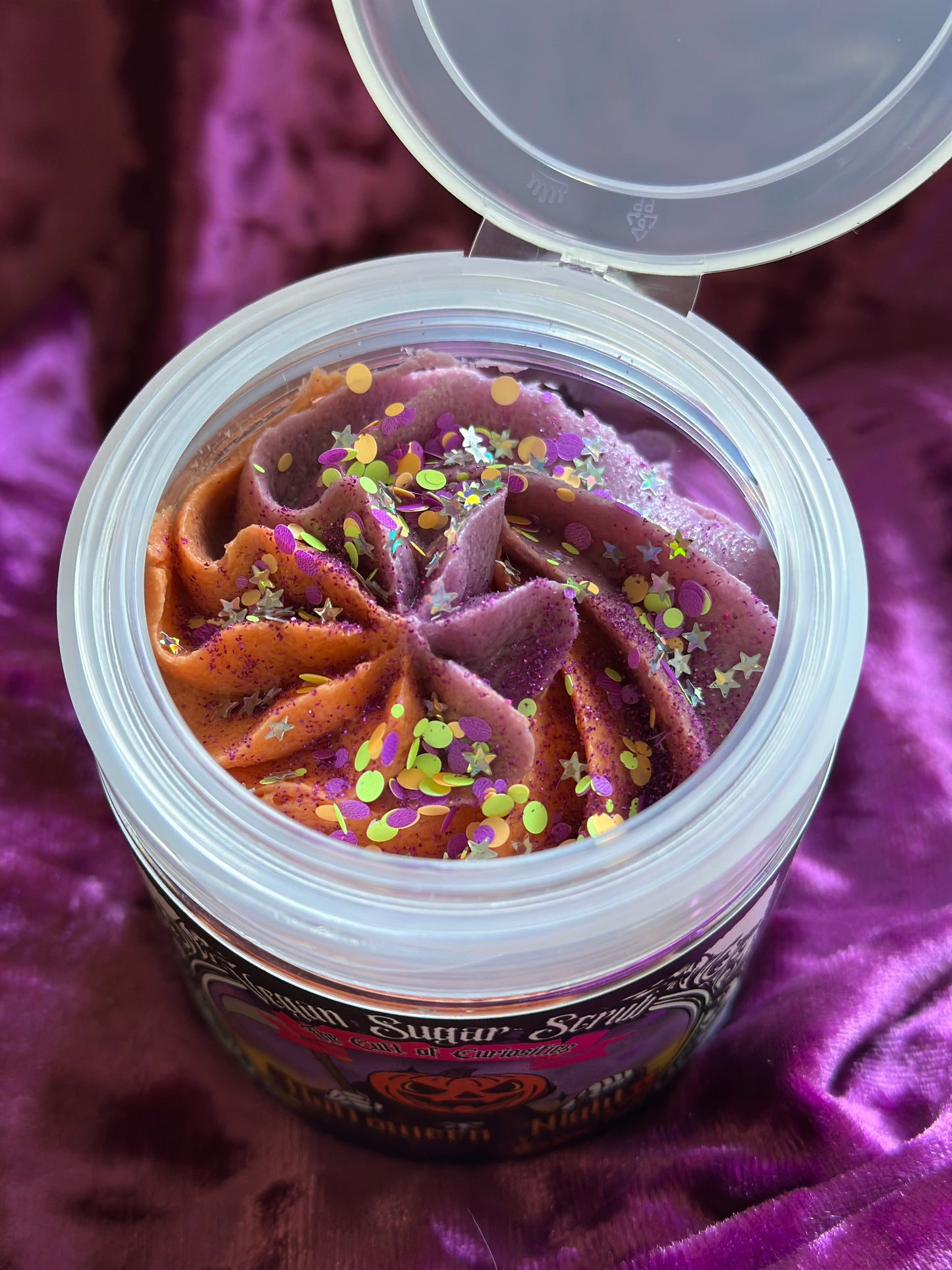 Halloween night 8oz sugar scrub