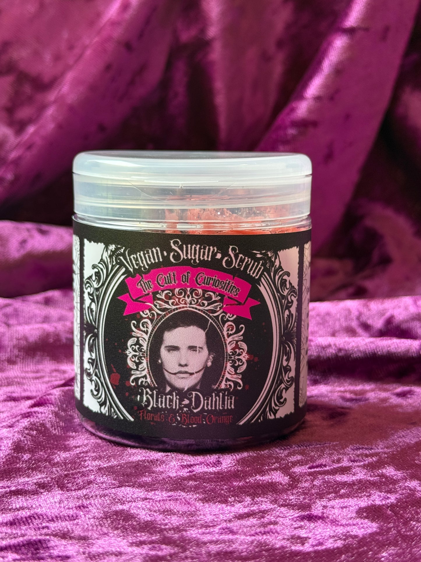 Black Dahlia 8oz sugar scrub
